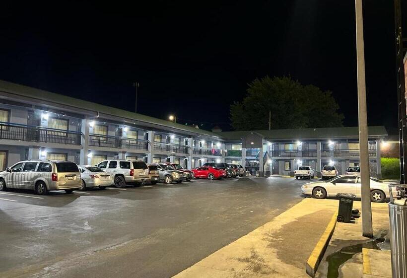 فندق Executive Inn And Suites   Jackson