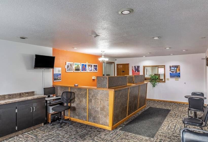 Motel 6 Fond Du Lac, Wi