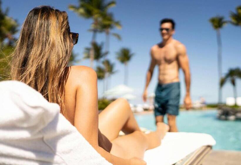 ホテル Fairmont Orchid