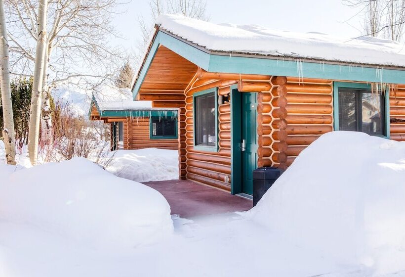 ホテル Flying Saddle Resort And Steak House