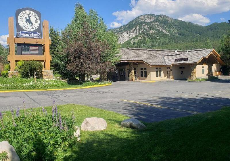 ホテル Flying Saddle Resort And Steak House