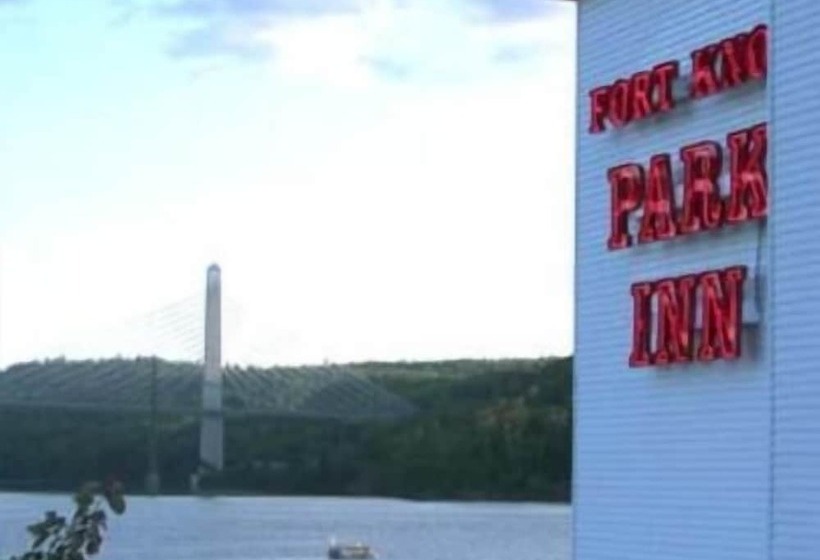 فندق Fort Knox Inn