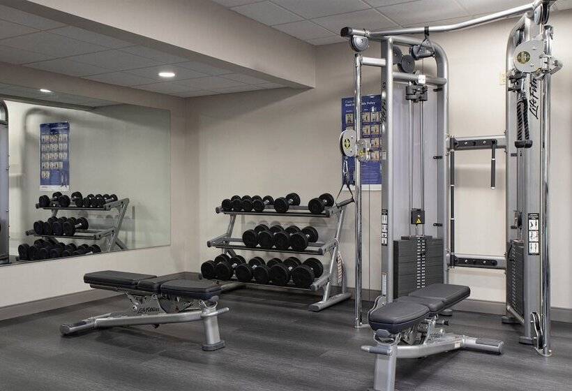 Отель Four Points By Sheraton Allentown Lehigh Valley