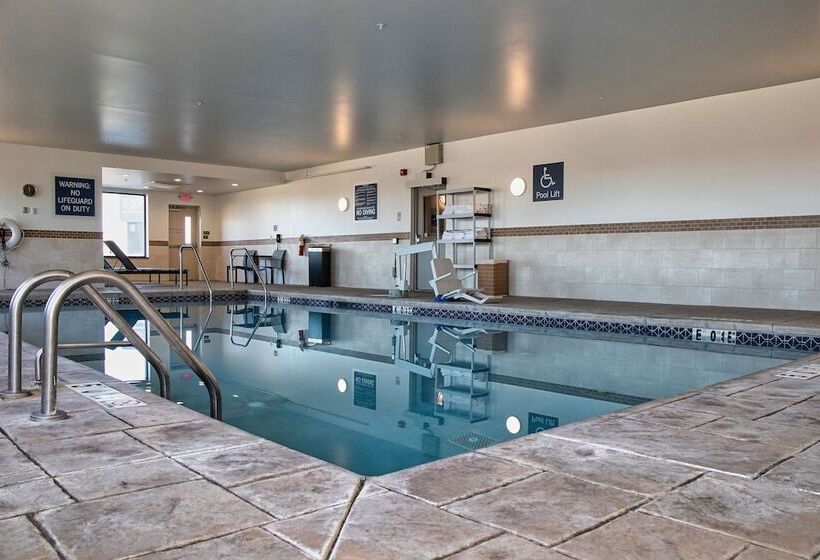 Отель Four Points By Sheraton Allentown Lehigh Valley