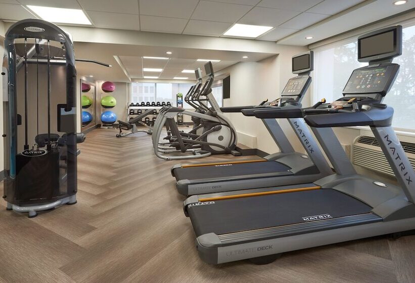 فندق Four Points By Sheraton Windsor Downtown