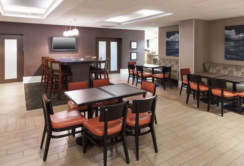 בית מלון כפרי Hampton Inn Jacksonville Beach/oceanfront