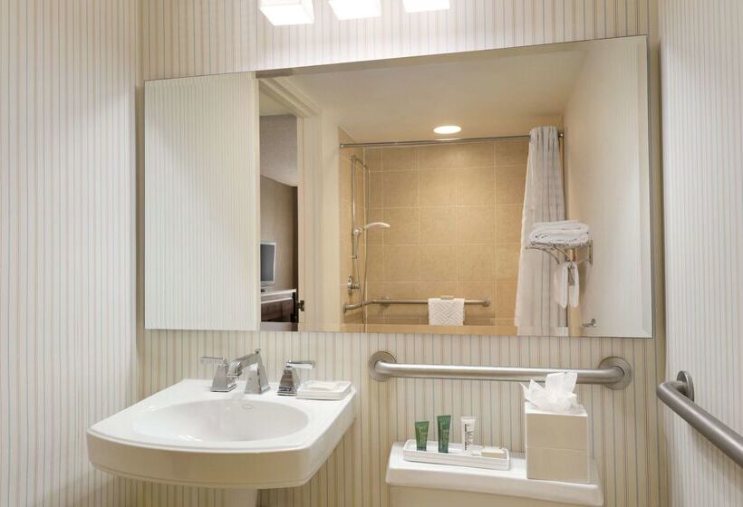 The Park Hotel At Meadowlands