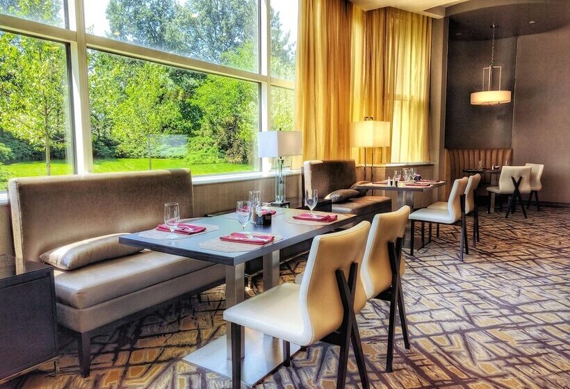 The Park Hotel At Meadowlands