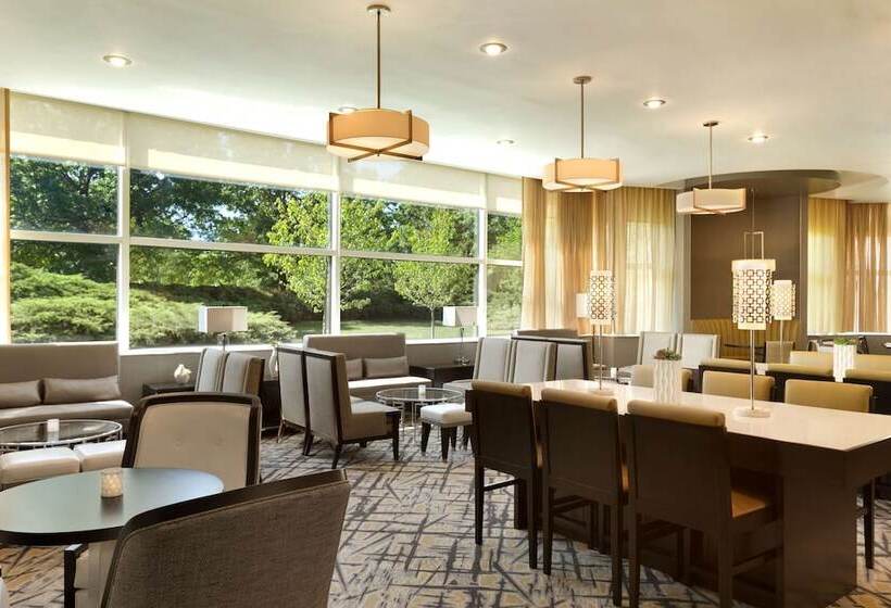 The Park Hotel At Meadowlands