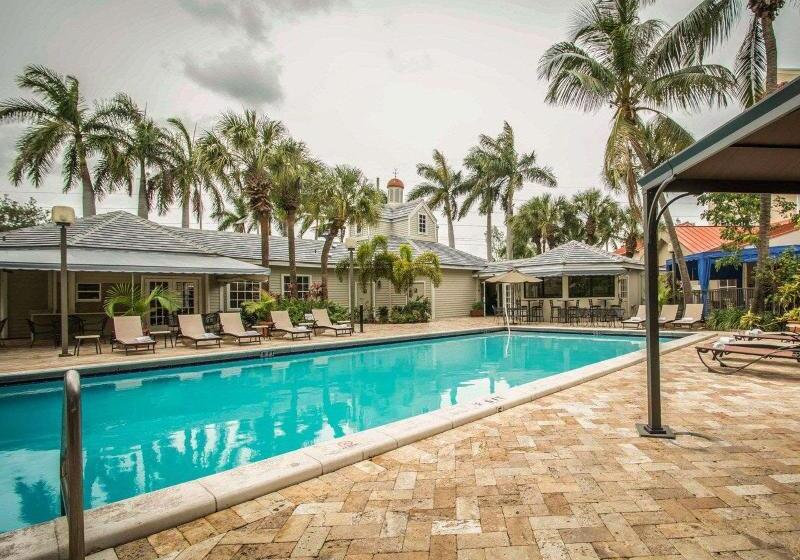 Отель Hotolos Hollywood