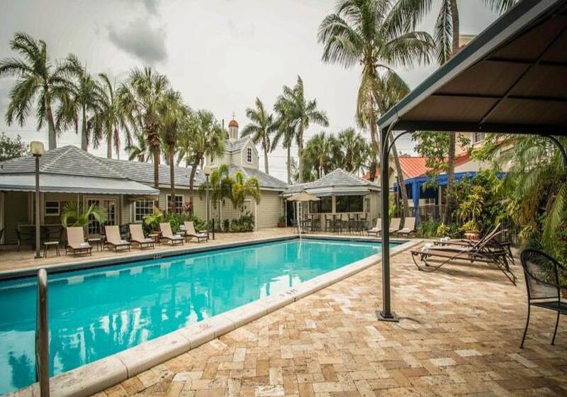 Отель Hotolos Hollywood