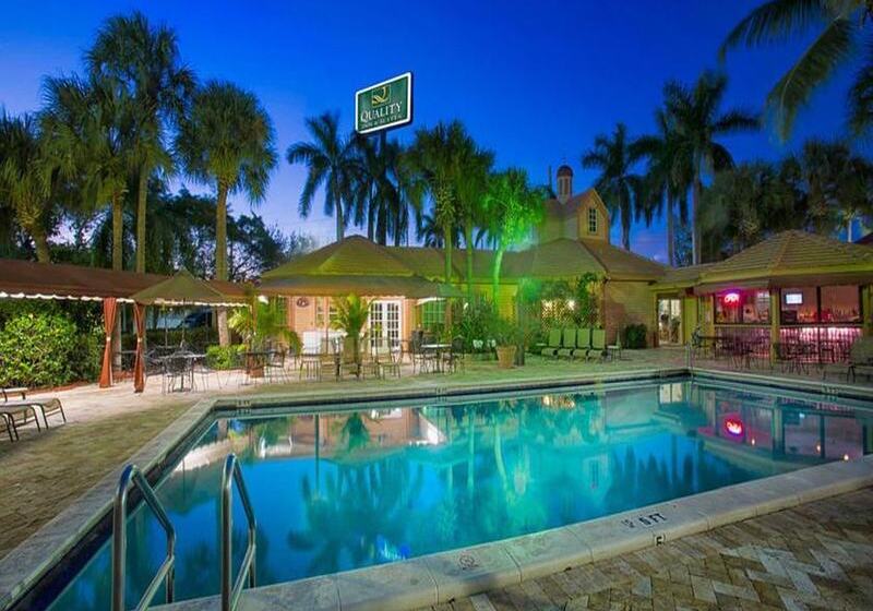 Отель Hotolos Hollywood