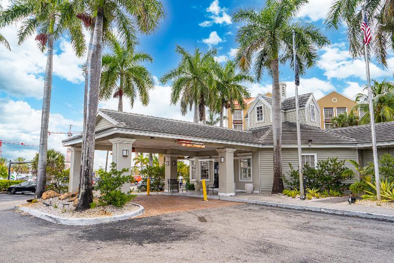 Отель Hotolos Hollywood