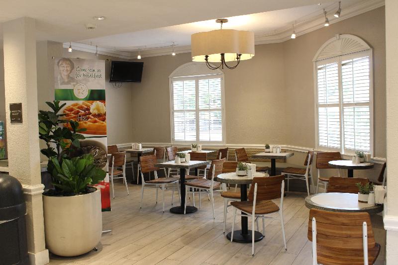 Отель Hotolos Hollywood