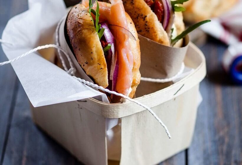 Отель Hyatt Centric Arlington