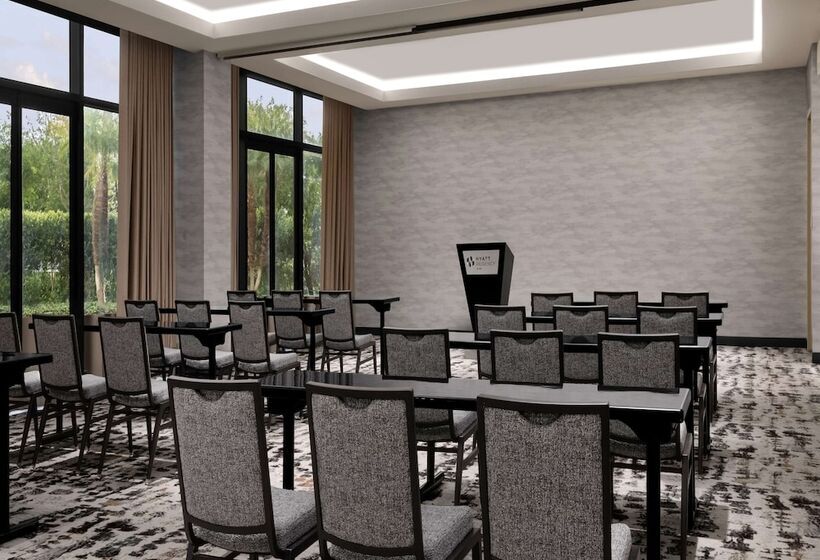 فندق Hyatt Regency Irvine