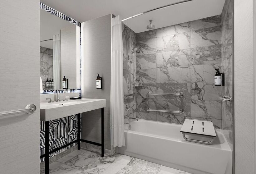 هتل Hyatt Regency Irvine
