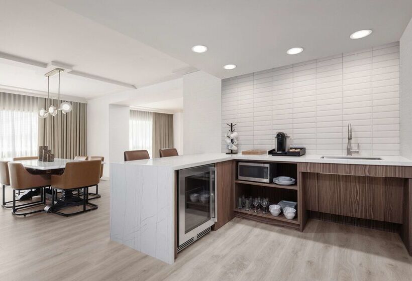 فندق Hyatt Regency Irvine