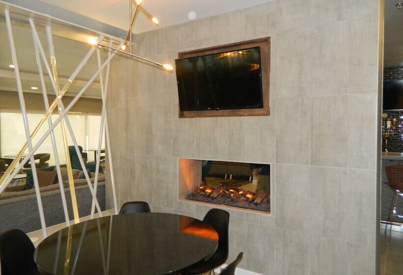 Отель Indigo Harrisburg   Hershey, An Ihg