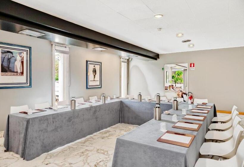 Italiana Hotels Florence