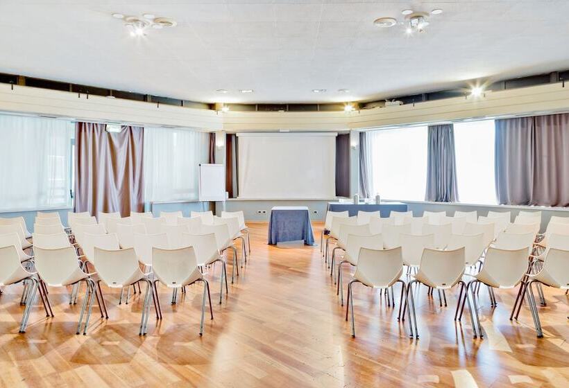 Italiana Hotels Florence