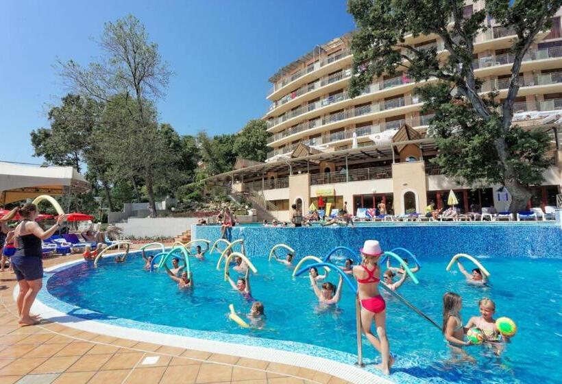 Kristal Hotel   All Inclusive