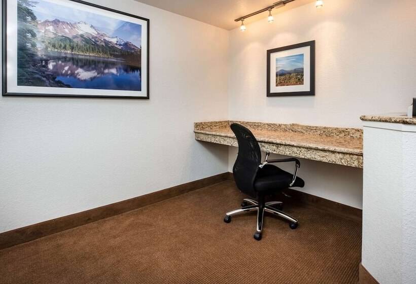 ホテル La Quinta Inn By Wyndham Bend