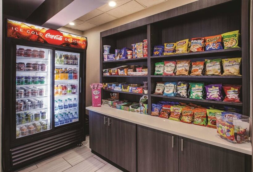 فندق La Quinta Inn By Wyndham Indianapolis North At Pyramids