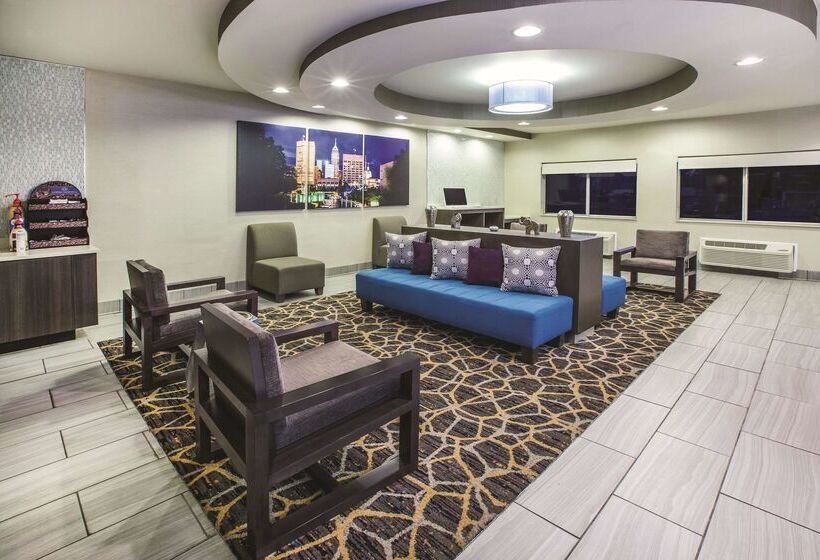 فندق La Quinta Inn By Wyndham Indianapolis North At Pyramids