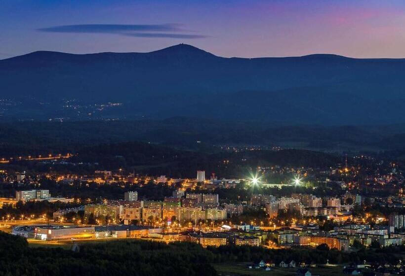 בית מלון כפרי Mercure Jelenia Gora