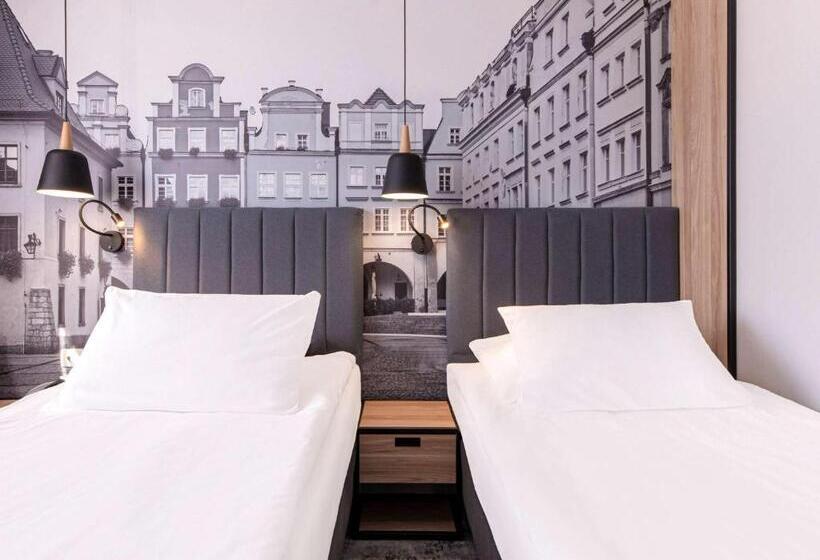 בית מלון כפרי Mercure Jelenia Gora