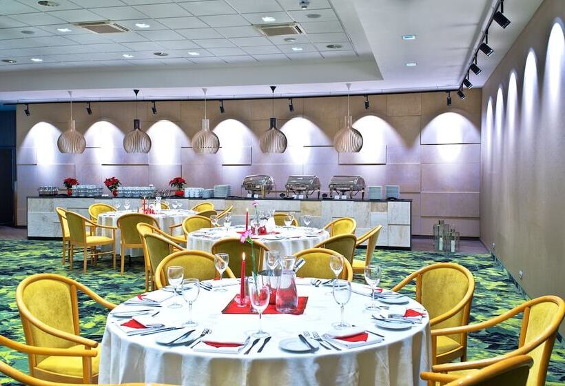 בית מלון כפרי Mercure Jelenia Gora