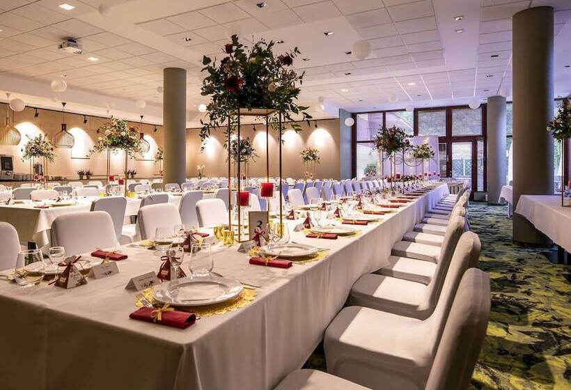 בית מלון כפרי Mercure Jelenia Gora