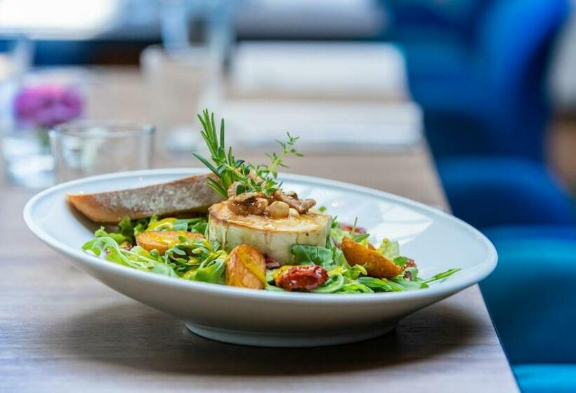 בית מלון כפרי Mercure Jelenia Gora