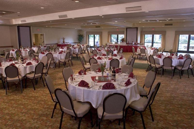 Monarch Hotel & Conference Center