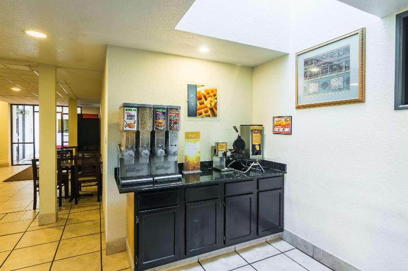 فندق Quality Inn