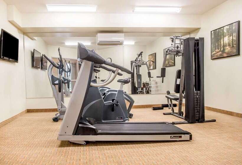 فندق Quality Inn & Suites