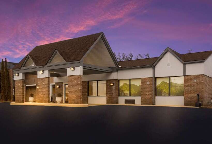 فندق Quality Inn Asheville Airport