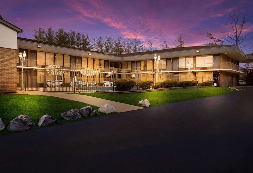 فندق Quality Inn Asheville Airport