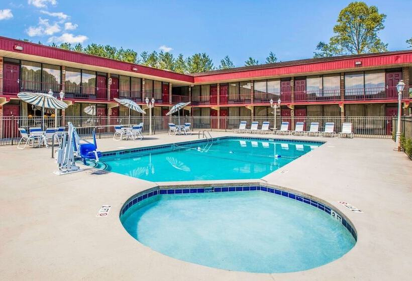 فندق Quality Inn Asheville Airport