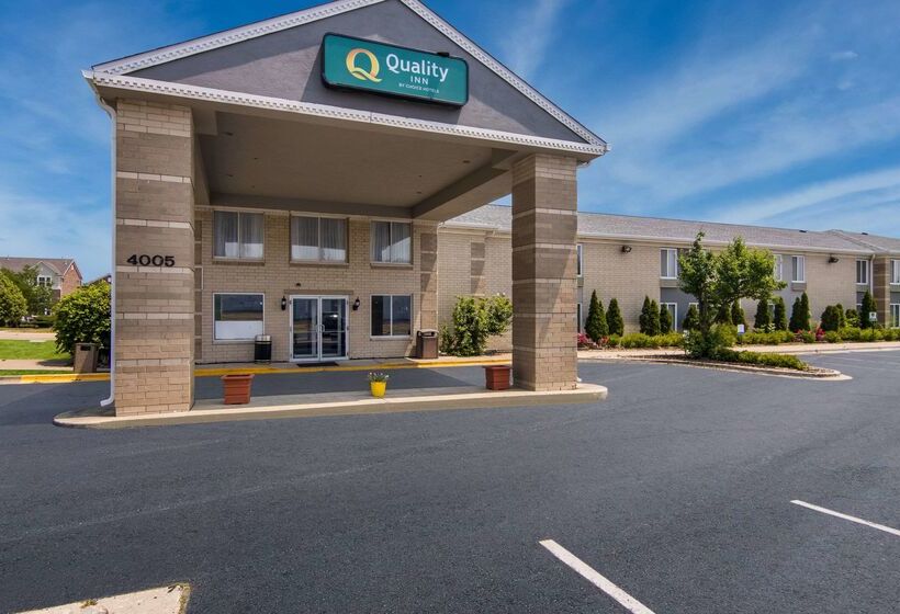فندق Quality Inn Aurora  Naperville Area