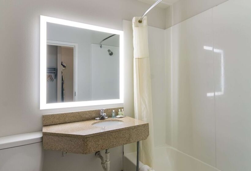 فندق Quality Inn Aurora  Naperville Area