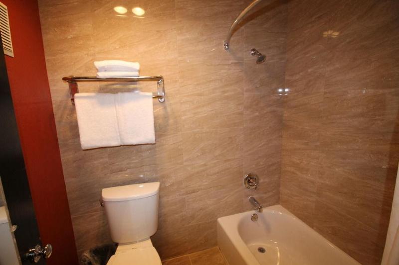 ホテル Quality Inn Buellton  Solvang