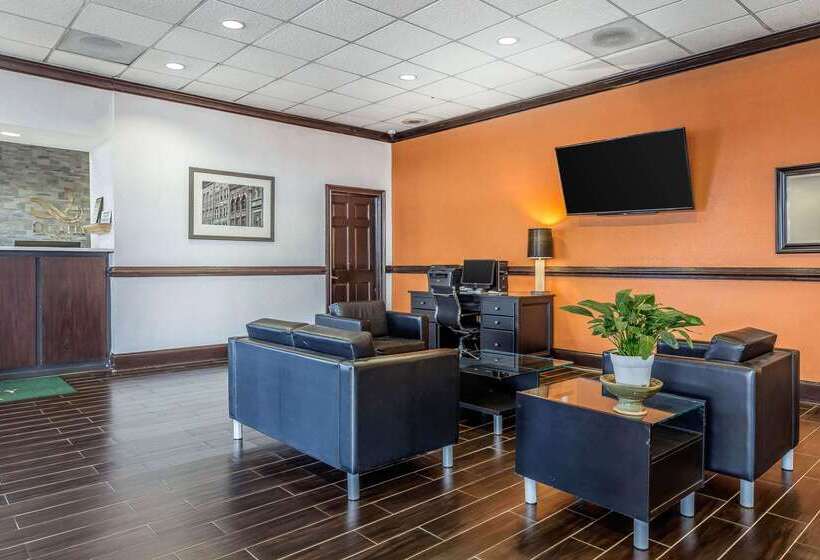 Отель Quality Inn Forsyth Near Ga Public Safety Training Center