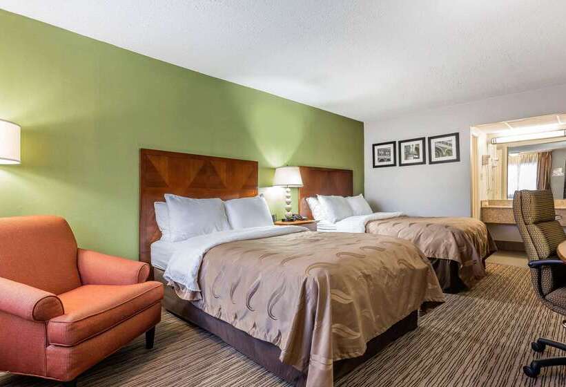 Отель Quality Inn Forsyth Near Ga Public Safety Training Center