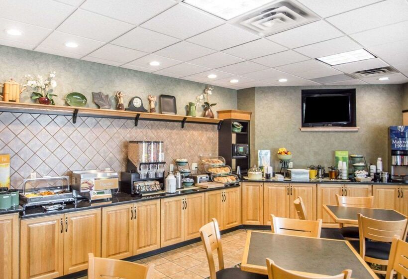 هتل Quality Inn Geneseo