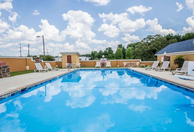 فندق Quality Inn Greenwood Hwy 25