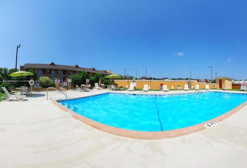 فندق Quality Inn Greenwood Hwy 25