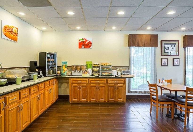 فندق Quality Inn