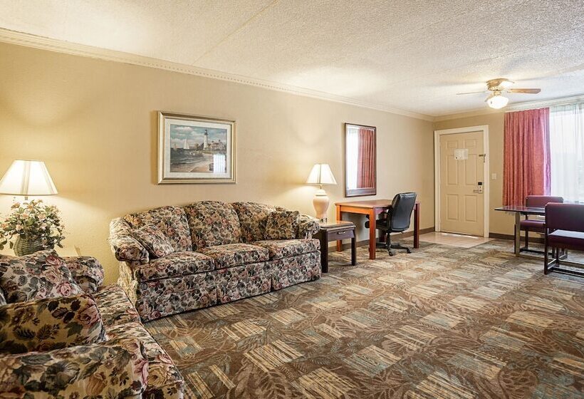 فندق Quality Inn